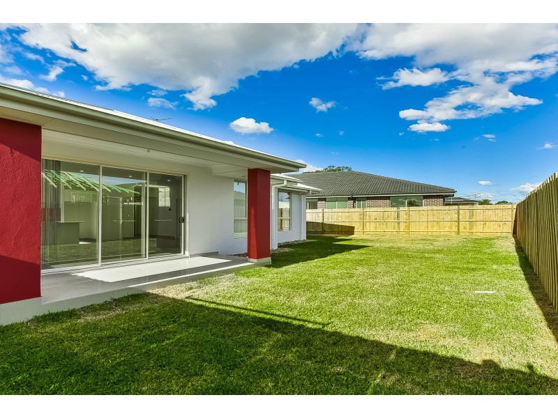 18 Parrott Street, Elderslie NSW 2570