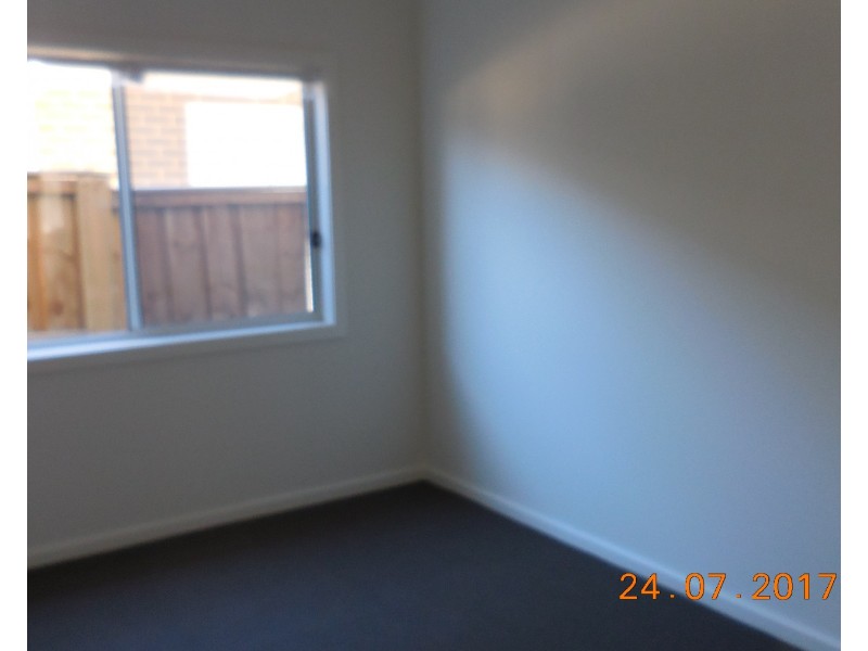 17B Weldon Street, Oran Park NSW 2570