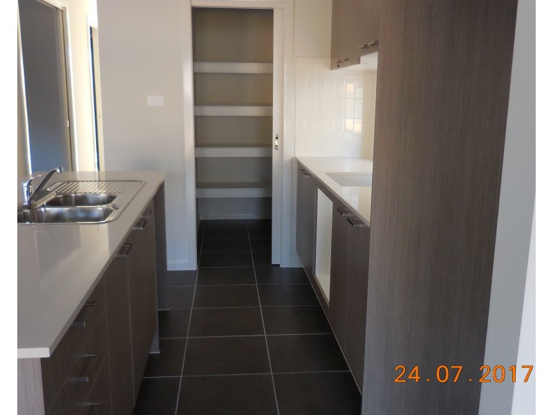 17B Weldon Street, Oran Park NSW 2570