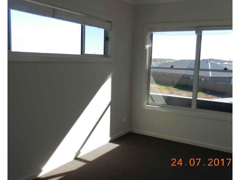 17B Weldon Street, Oran Park NSW 2570