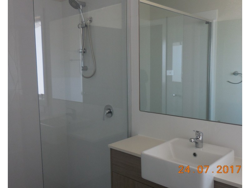 17B Weldon Street, Oran Park NSW 2570