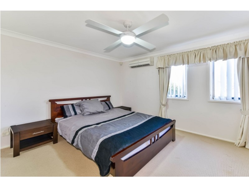 22 St Simon Close, Blair Athol NSW 2560