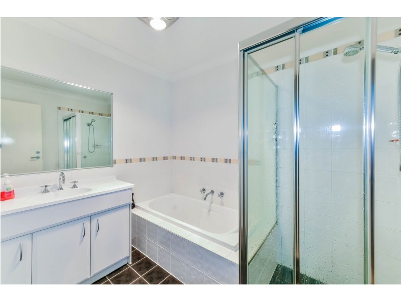 22 St Simon Close, Blair Athol NSW 2560