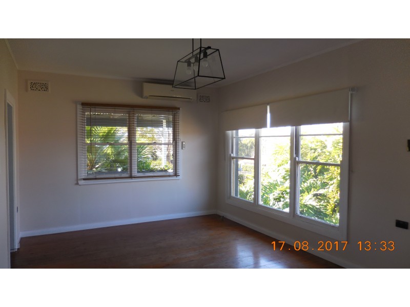 48 Hill Street, Picton NSW 2571