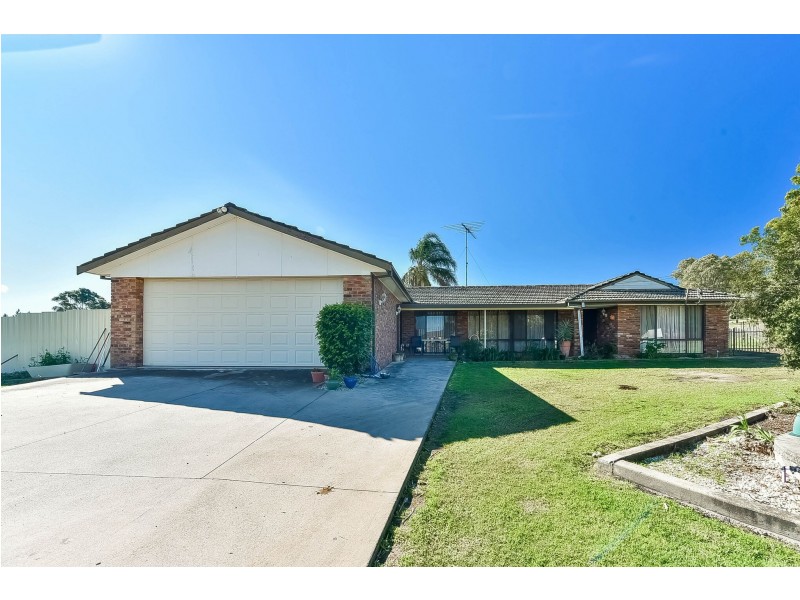 102 Springfield Road, Catherine Field NSW 2557