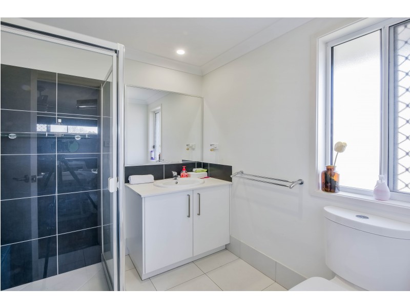 10 Furlong Drive, Currans Hill NSW 2567