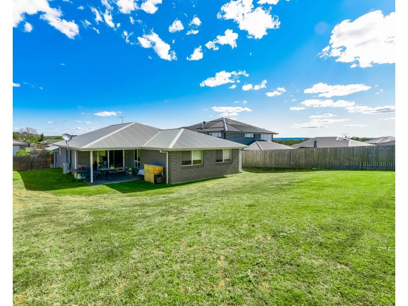 10 Furlong Drive, Currans Hill NSW 2567