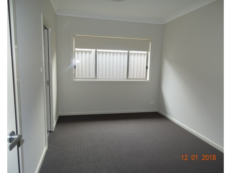 36 Bega Street, Gregory Hills NSW 2557