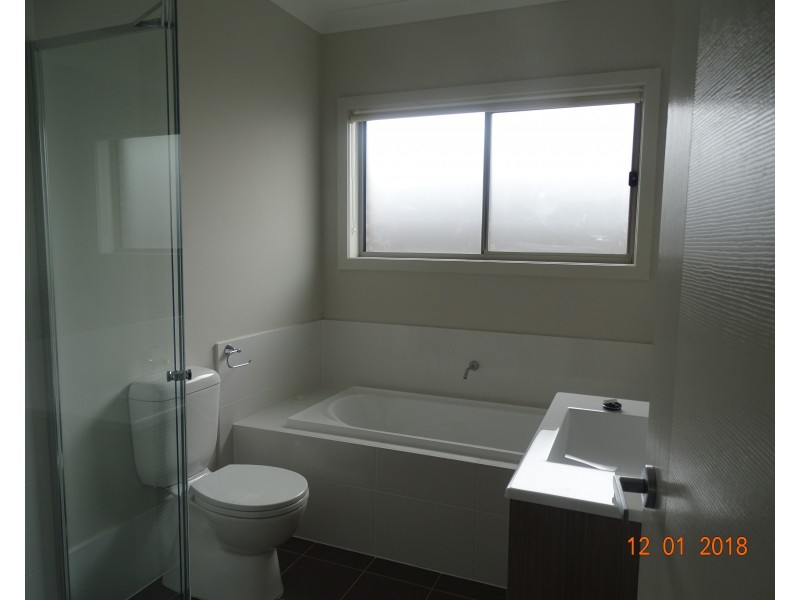 36 Bega Street, Gregory Hills NSW 2557