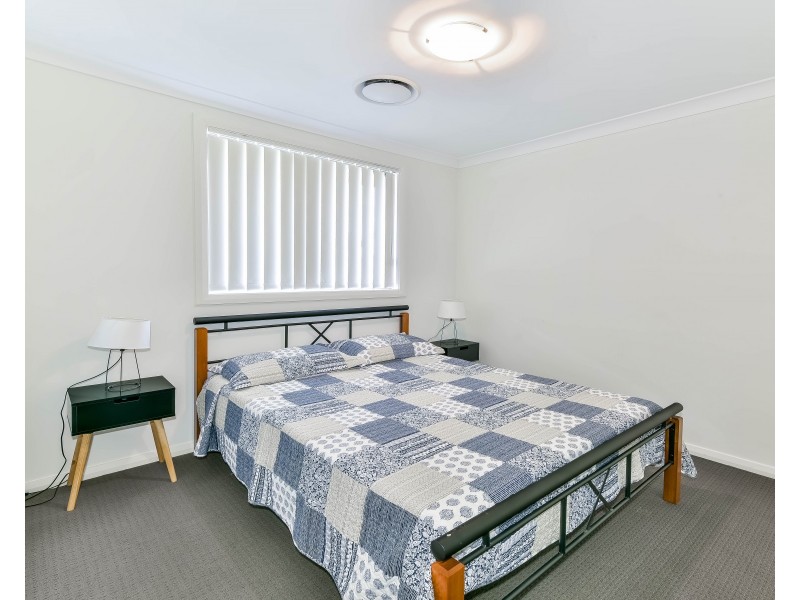 5 Cole Street, Oran Park NSW 2570