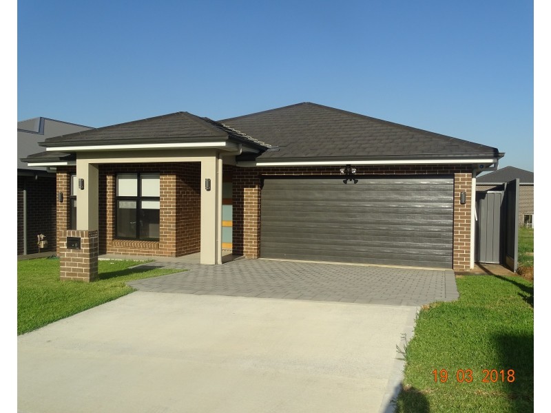 9 Pandora Street, Gregory Hills NSW 2557