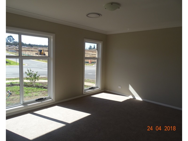 163 Hampshire Blvd, Spring Farm NSW 2570