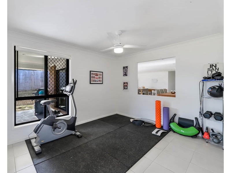 15 Manooka Road, Currans Hill NSW 2567
