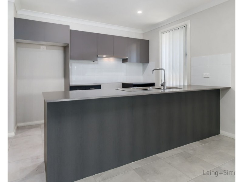 47 Courtney Loop, Oran Park NSW 2570