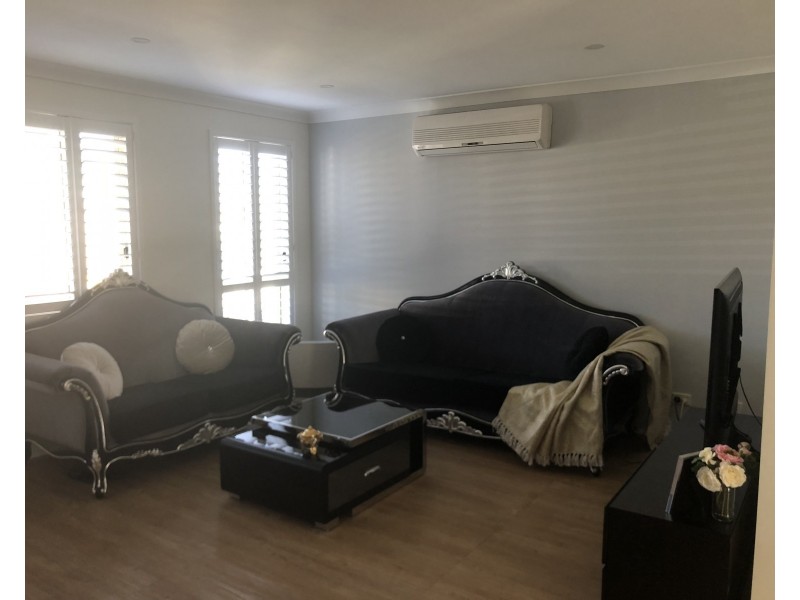 39 Lakeside Street, Currans Hill NSW 2567