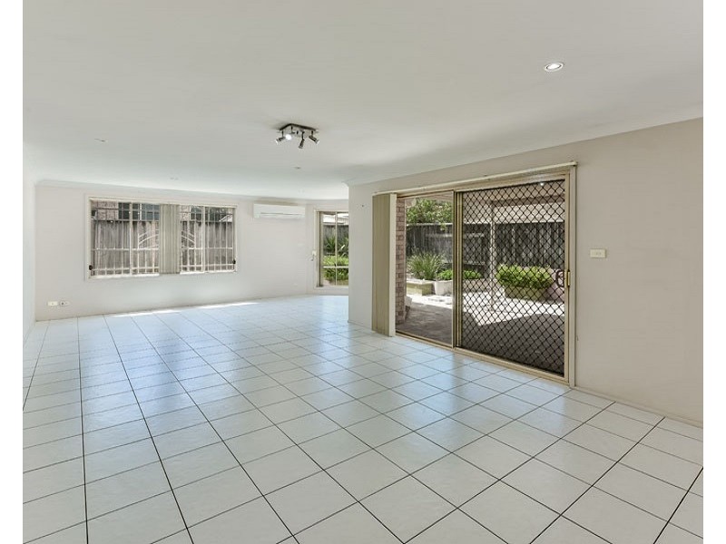 65 Tramway Drive, Currans Hill NSW 2567