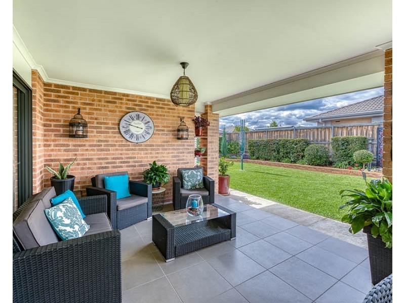 48  Bandara Cct, Spring Farm NSW 2570