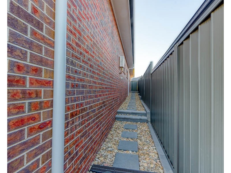 24 Kobady Avenue, Cobbitty NSW 2570