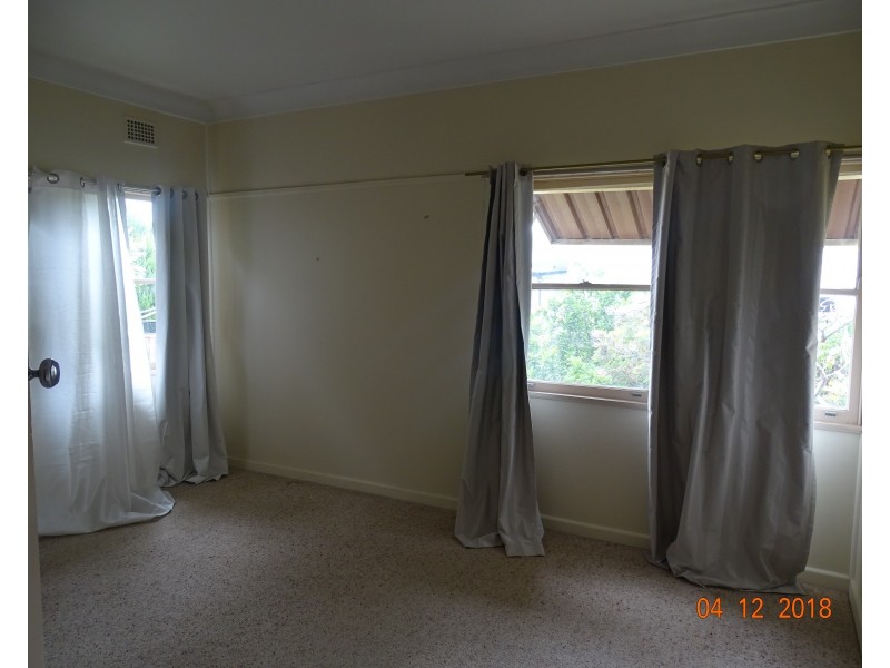 2  Ronald street, Campbelltown NSW 2560