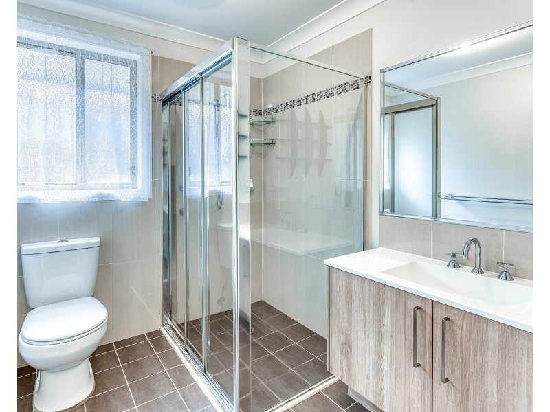 86  Bandara Circuit, Spring Farm NSW 2570