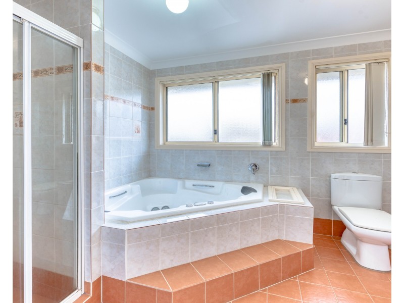 1 Denbigh Place, Harrington Park NSW 2567