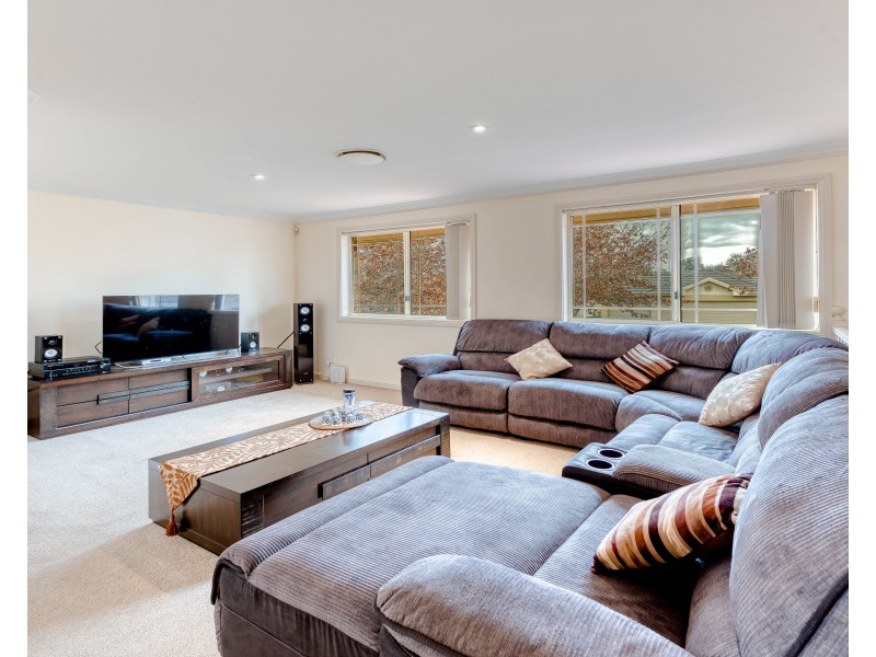 1 Denbigh Place, Harrington Park NSW 2567