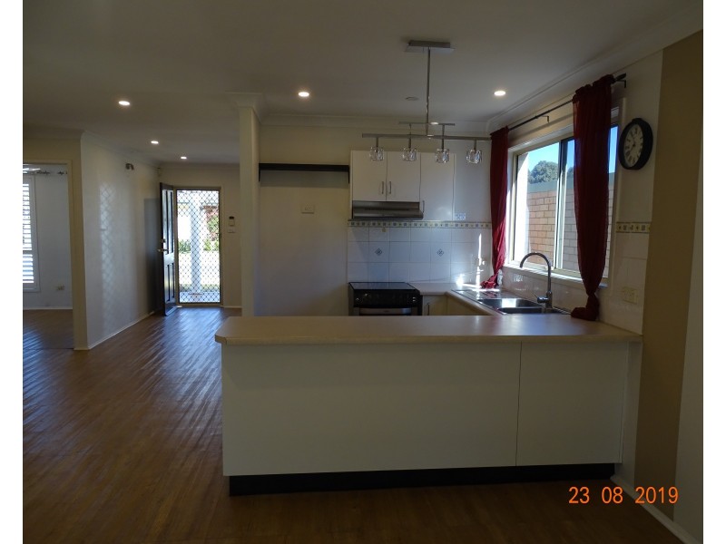 39 Lakeside Street, Currans Hill NSW 2567