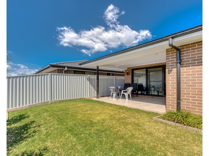 21 Correa Circuit, Gregory Hills NSW 2557