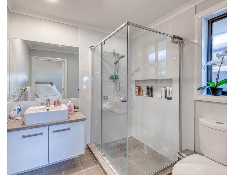 21 Correa Circuit, Gregory Hills NSW 2557