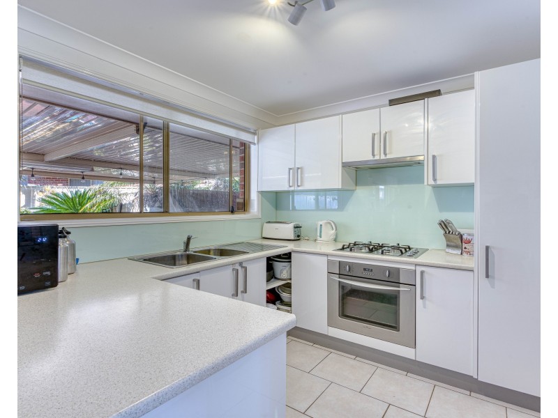 6C Hodges Place, Currans Hill NSW 2567