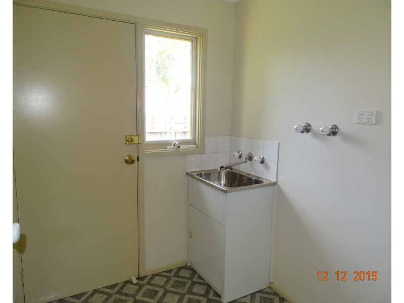 27 Eliza Way, Leumeah NSW 2560