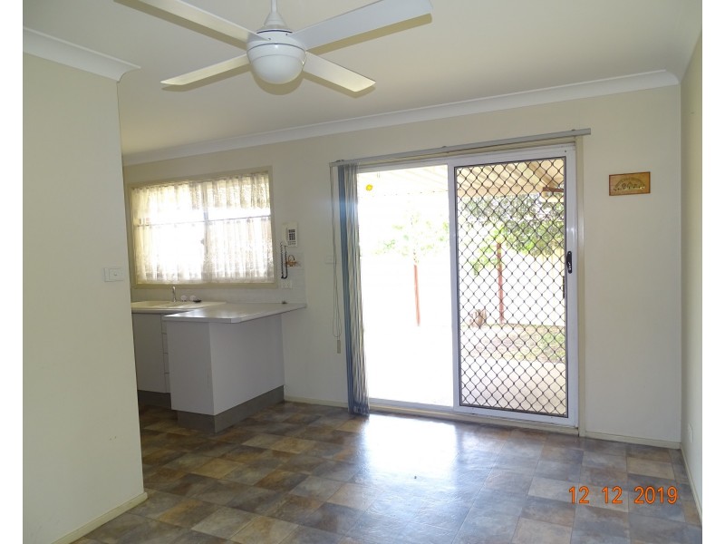 27 Eliza Way, Leumeah NSW 2560