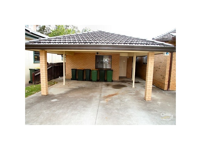 71 Pembroke Rd, Minto NSW 2566