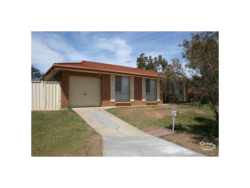 2 Scully Place, Mount Annan NSW 2567