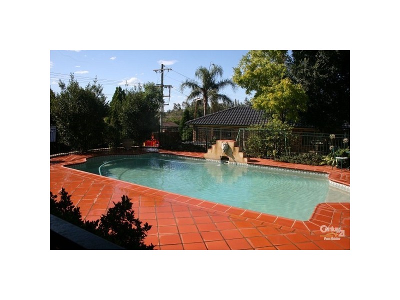 The Oaks NSW 2570