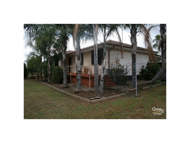 205 Ingleburn Rd, Leppington NSW 2179