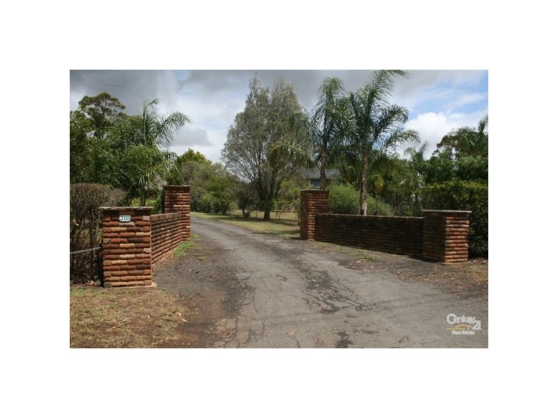 205 Ingleburn Rd, Leppington NSW 2179