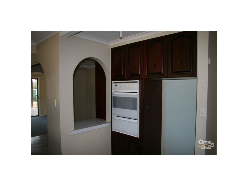 213 HEATH RD, Leppington NSW 2179