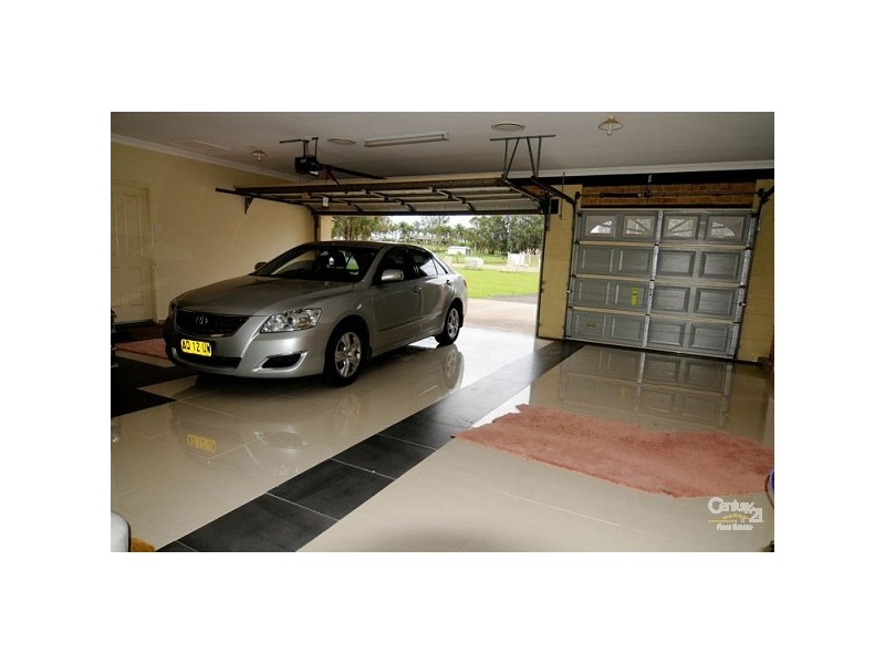 18 Dwyer Road, Bringelly NSW 2556