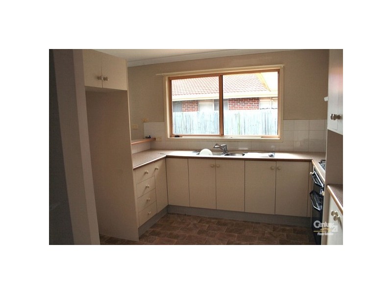 11 Taralga St, Prestons NSW 2170