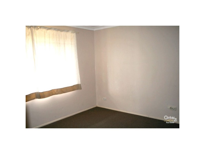 11 Taralga St, Prestons NSW 2170