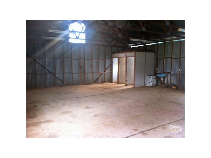 10 Wolstenholme Ave, Greendale NSW 2745