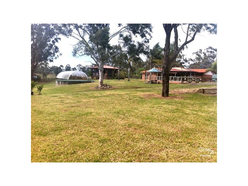 10 Wolstenholme Ave, Greendale NSW 2745