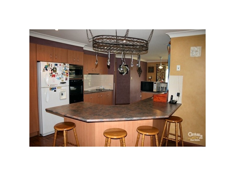 174 Eastview Dr, Orangeville NSW 2570