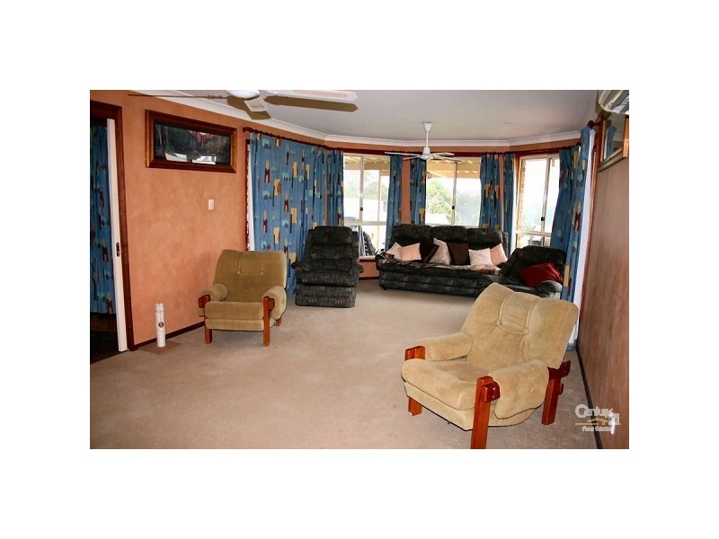 174 Eastview Dr, Orangeville NSW 2570