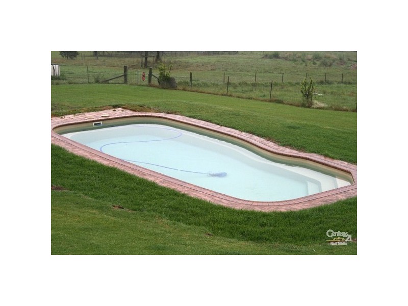 174 Eastview Dr, Orangeville NSW 2570