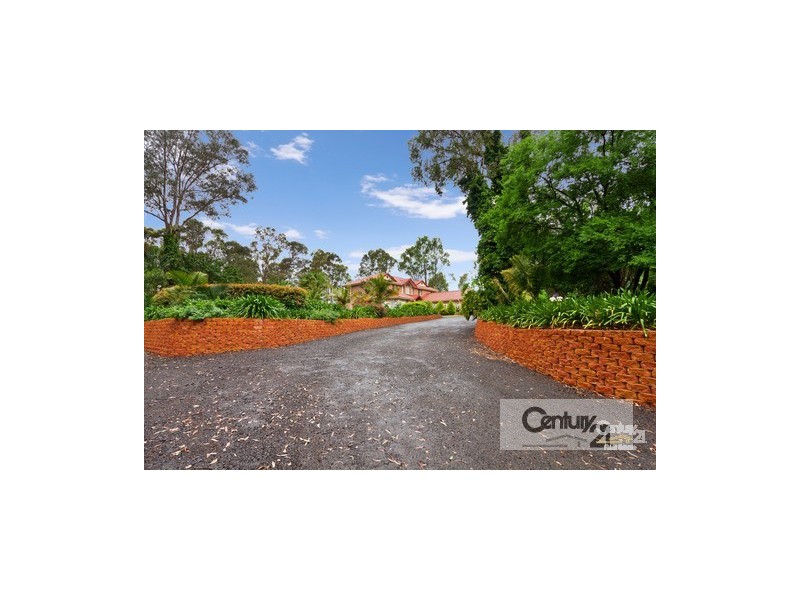 7 Heatherfield Cl, Catherine Field NSW 2557