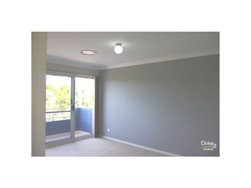 37 Tristania St, Mount Annan NSW 2567