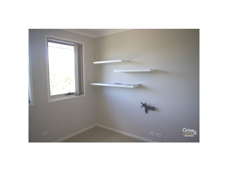 37 Tristania St, Mount Annan NSW 2567