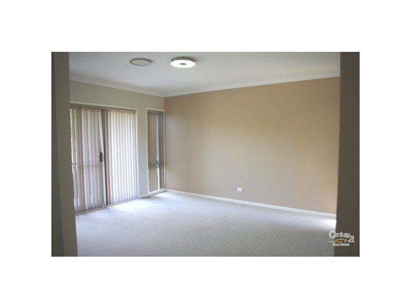 37 Tristania St, Mount Annan NSW 2567